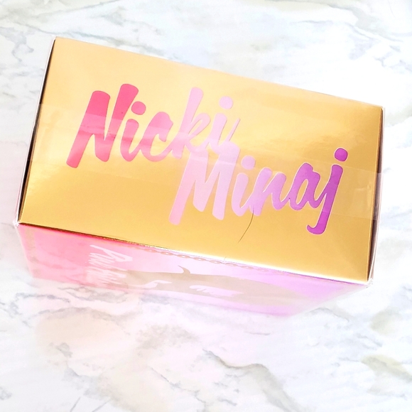 Nicki Minaj Pink Friday Spray - Picture 3 of 3